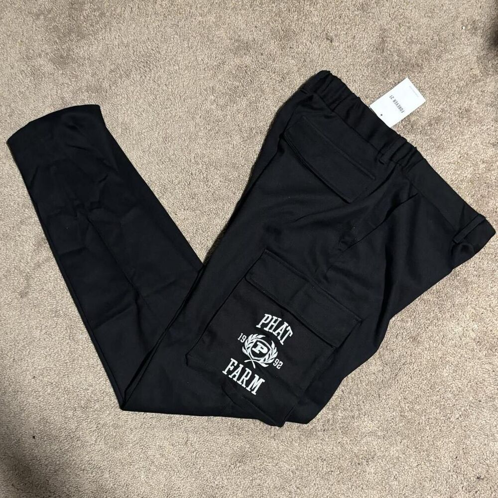 NWT Phat Farm x Forever 21 Black Cargo Pants 1992 Embroidered Logo Size Small